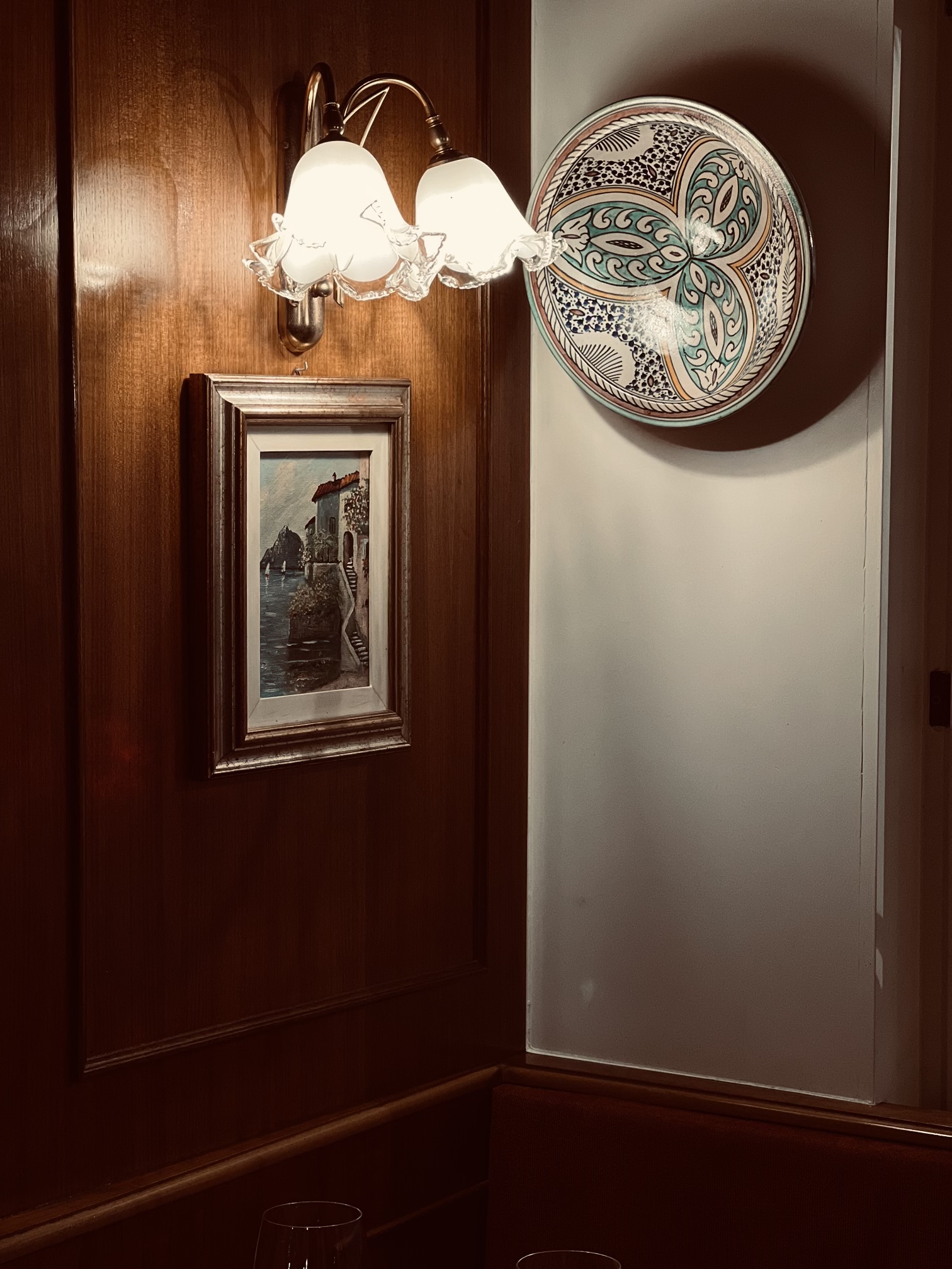 picture of the restaurant